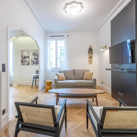 Le Libellule - Grand T3 En Centre Lägenhet